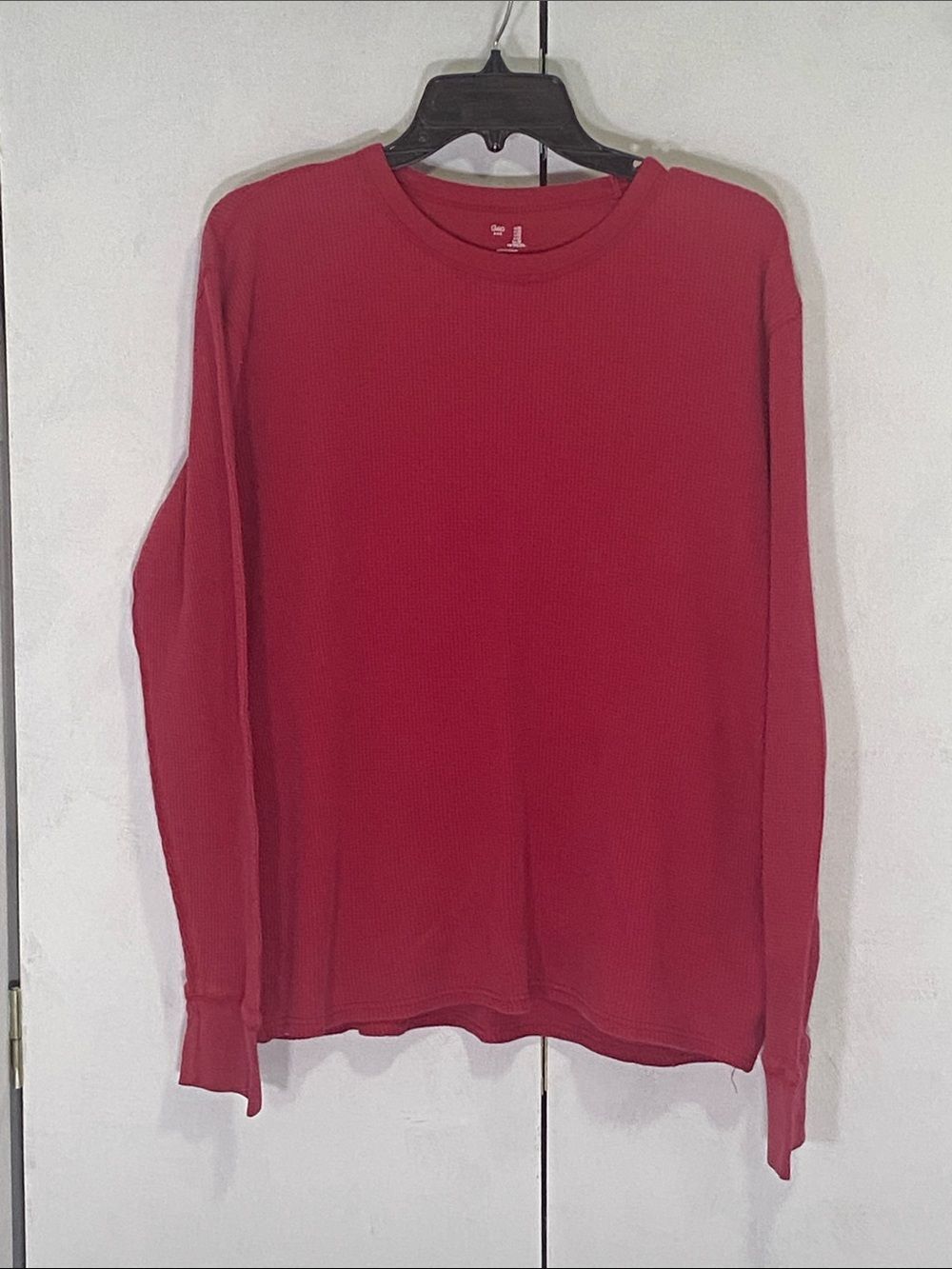 GAP Men's Red Medium Crewneck Thermal Longsleeve Shirt Base Layer Waffle Knit
